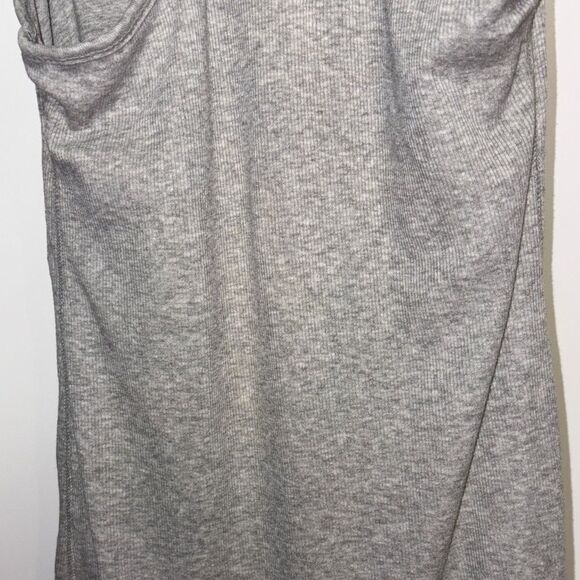 Old Navy Heather Gray Camisole Top - Picture 8 of 9